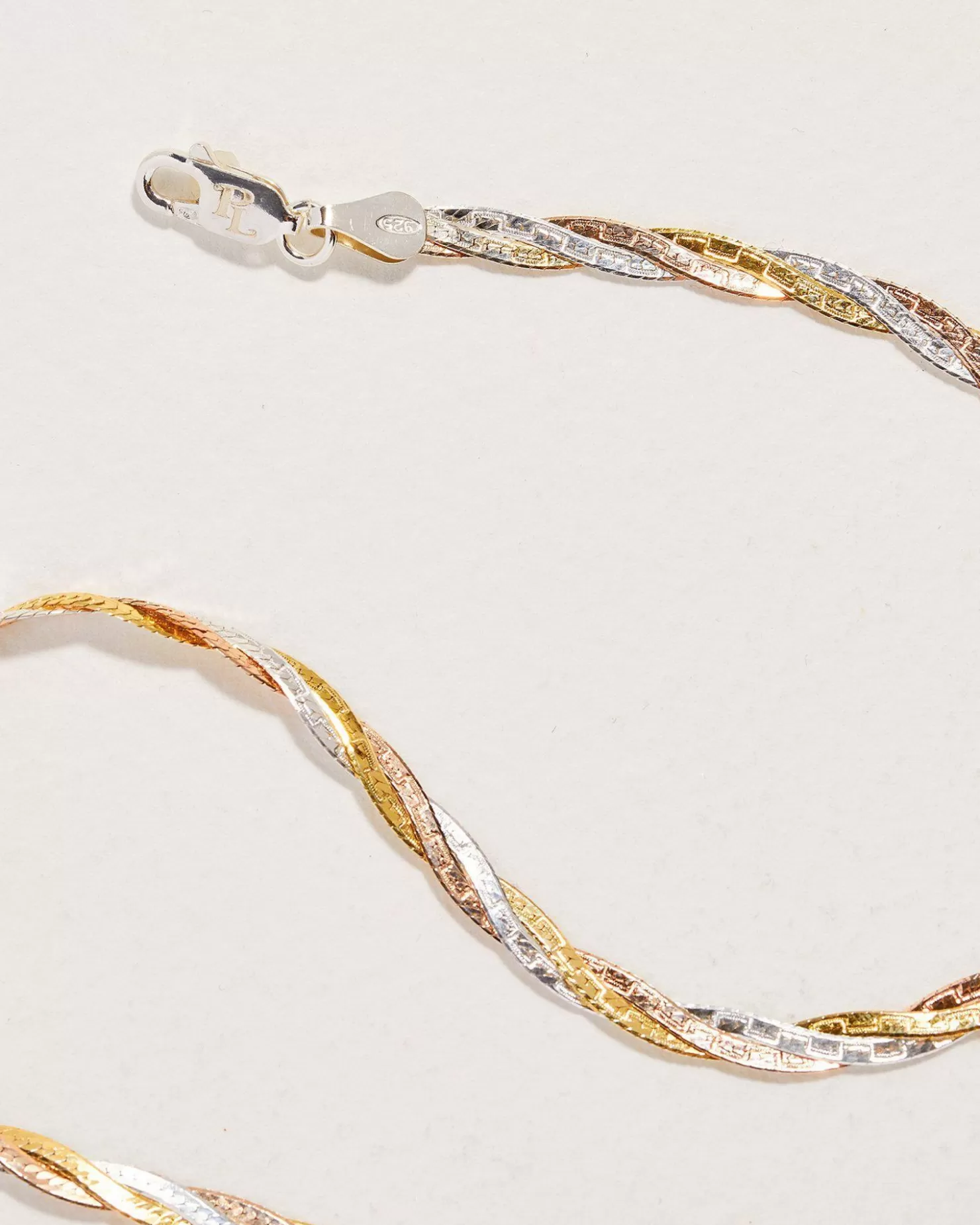 Pamela Love Twisted Tricolor Herringbone Chain 14" | Women Necklaces